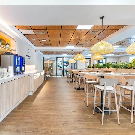 Jardín Milenio Hotel 4*