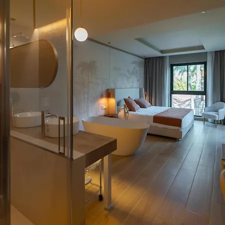 Hotel Port Jardin Milenio