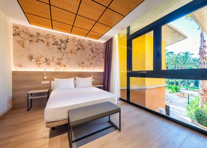 Jardín Milenio Hotel